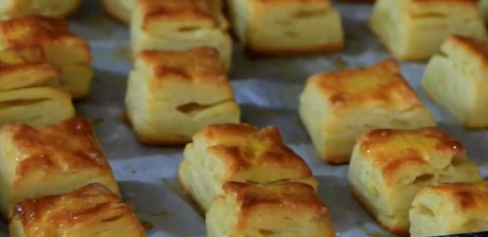 Idealne za doručak: Lisnate pogačice sa sirom