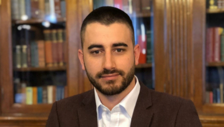 Todorović: A od kad se to tačno tajkuni bave kulturnim institucijama u Srbiji?