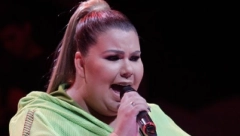 NAŠA PEVAČICA SMRŠALA ČAK 100 KILOGRAMA Danas je niko ne bi prepoznao, a njen novi izgled ostavlja bez daha! Evo i kako je uspela da skine kilograme (FOTO)