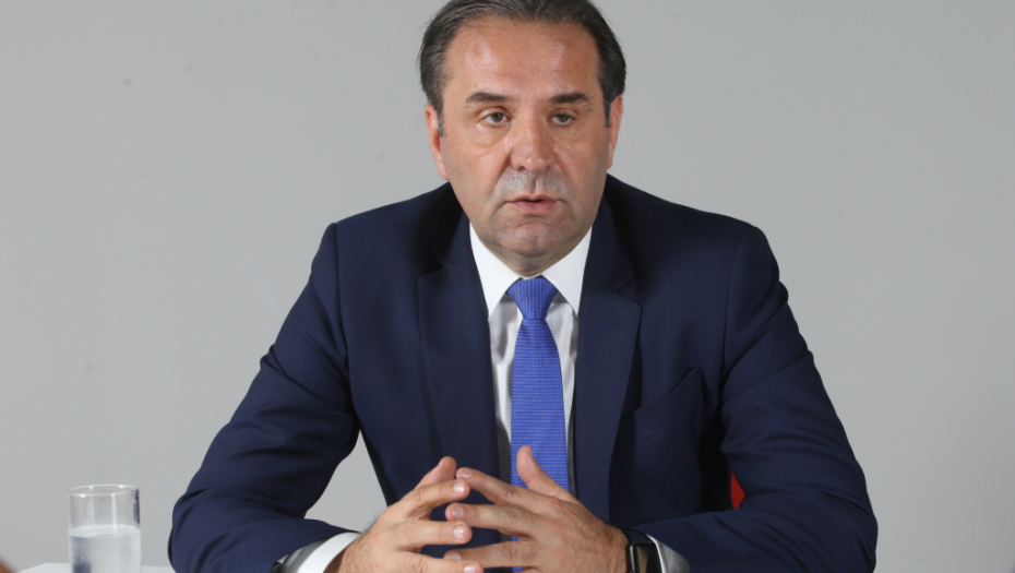 LIDER SDPS UVEREN DA ĆE PORUKE PREDSEDNIKA BITI USMERENE NA SMIRIVANJE TENZIJA! Ljajić: Vučić dolazi u pravo vreme na pravo mesto!
