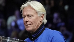 LEGENDARNI BORG IZJAVOM UZDRMAO BELI SPORT Novak to ne radi zbog sebe, već zbog novinara i tenisa