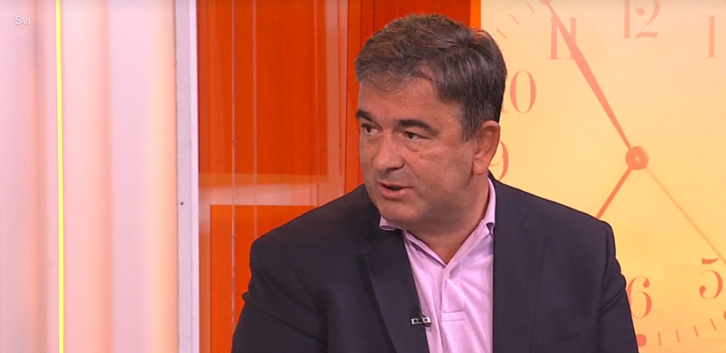 "VLADA DANAS NEĆE PASTI, A ZASLUŽILA JE" Medojević izneo svoje viđenje poštenog izlaska iz trenutne situacije