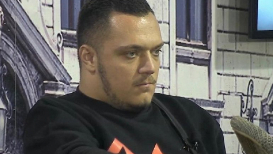 GASTOZ POTVRDIO ULAZAK U ZADRUGU 6! Objavio fotografiju i sve oduševio, sprema se neviđeni spektakl i haos, a sa njim ulazi i on! (FOTO)