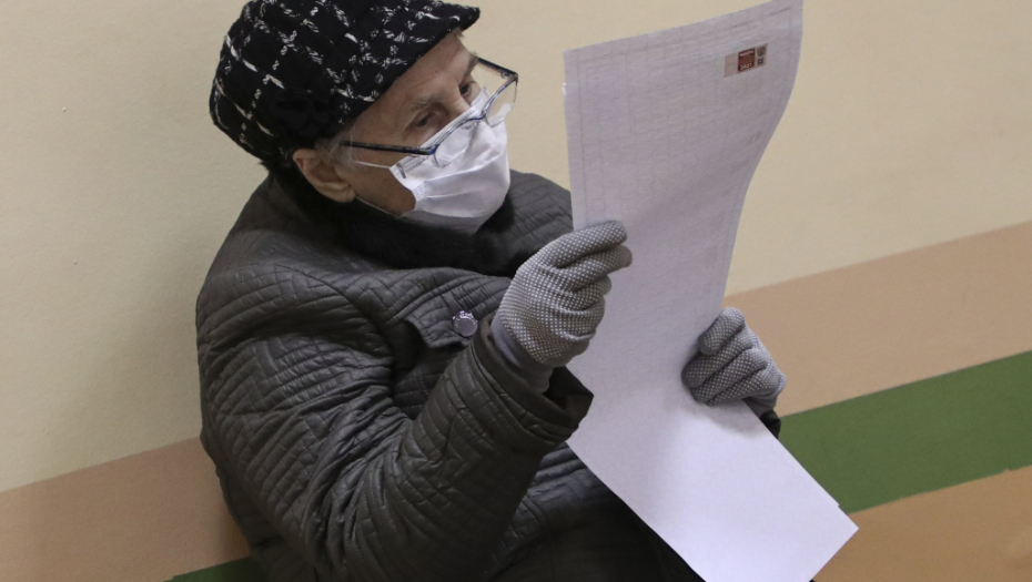 MASKE SU OBAVEZNE Na ovim mestima u Srbiji ako ih ne nosite - kazna iznosi 5.000 dinara!