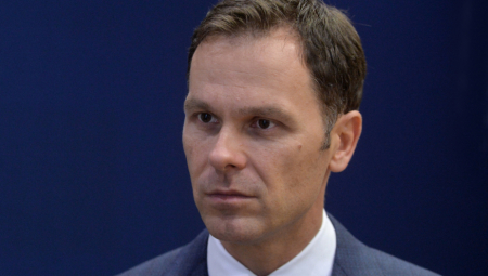 ZVANIČNO POTVRĐENO IZ MINISTARSTVA Plate i penzije će rasti!