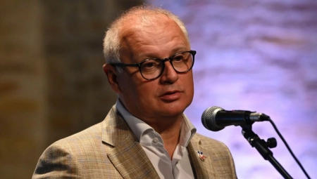 GORAN VESIĆ SVEČANO OTVORIO 58. BEOGRADSKE MEĐUNARODNE SUSRETE PISACA