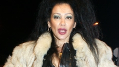 VERNICI SE POBUNILI Vendi otkazana promocija knjige u ckrvi, pevačica otkrila detalje