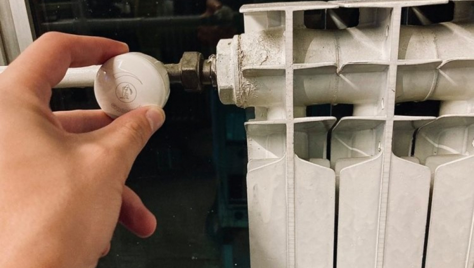 PODSTANARSKE ENERGETSKE MUKE Zima samo što nije, a sledi i poskupljenje električne energije u januaru - koje grejanje je povoljnije, centralno ili na struju?