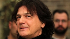 OVA GLUMICA BILA JE PRVA ČOLINA LJUBAV  Posvetio joj je pesmu "Noć mi te duguje"