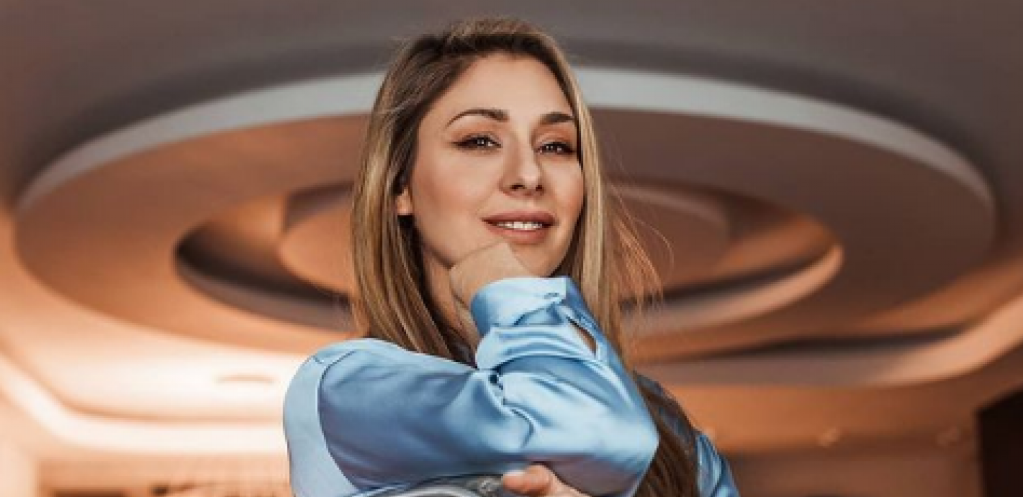 KOSJERINA I JA SMO PLAKALE U GARDEROBERU! Kristina Radenković progovorila o akcentovanju reči na RTS-u i kako se nosi sa žestokim kritikama