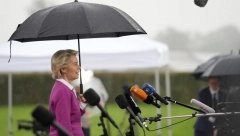 EU ZATVARA VAZDUŠNI PROSTOR ZA RUSKE LETELICE Lajen:  finansiraćemo kupovinu i isporuku naoružanja Ukrajini