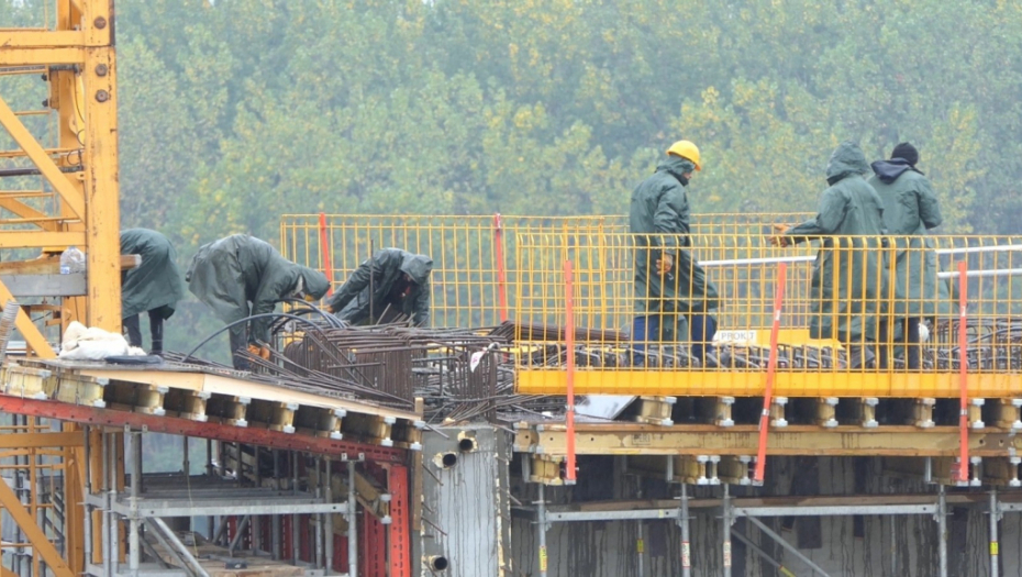 GRADIMO VIŠE NEGO SVE ZEMLJE U REGIONU Momirović: Radovi napreduju na svim infrastrukturnim projektima