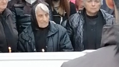 SUROVI ŽIVOTE Goranova majka nemo stajala ispred kovčega najmilijih, pa viknula - Koga prvo tražim? Moje zlatno dete, milo dete! Jao, Bože! (FOTO)