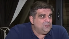 PEVAČICU TUKLA DEVOJKA U TRŽNOM CENTRU Saša Mirković otkrio da je samo tada nije zaštitio!