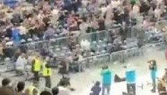 DVORANA PROKLJUČALA KADA SE POJAVIO OBRADOVIĆ!  Fenomenalna reakcija "grobara", ogromne ovacije za omiljenog trenera! (VIDEO)