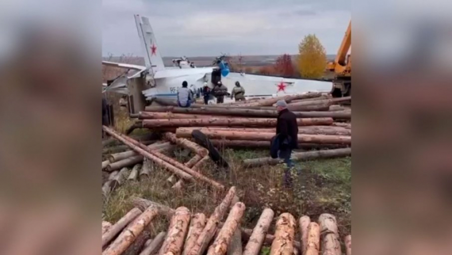NESREĆA U RUSIJI Srušio se avion, dve osobe poginule