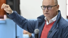 LEPE VESTI Vesić najavio mobilnu aplikaciju za pomoć slepima u javnom prevozu