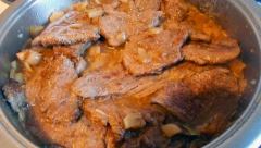 TRADICIONALNI RECEPT ZA SAVRŠEN OBROK Lovačke šnicle, fino, pikantno jelo, za hladne dane