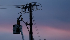 U BERLINU SE SMRZAVA 90.000 DOMAĆINSTAVA Zbog nestanka struje prestala sa radom termoelekstrana, ostali bez grejanja i tople vode!