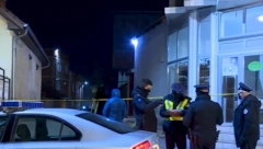 "DELIMO VAŠU BOL I SAOSEĆAMO SA VAMA" Oglasio se otac medicinske sestre koja je tukla staricu u Peći