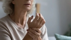 AKO IMATE 40 GODINA PULS NE SME DA PRELAZI 78 Ovo je NORMALAN broj otkucaja srca za sve generacije