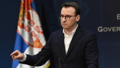 PETKOVIĆ ODBRUSIO ALBANSKIM POLITIČARIMA Dok se Haradinaju, Kurtiju i ostalima pričinjavaju bombarderi, Beograd će umeti da čuva mir