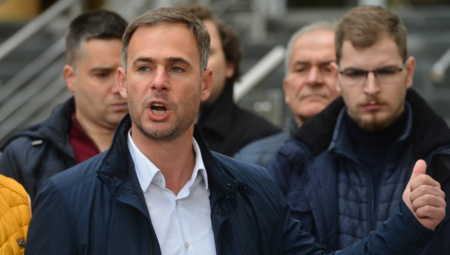 TUŽNO I SMEŠNO! Novo lice u kampanji protiv države i Telekoma Srbija:  Miroslav Aleksić - Šolakov novi saradnik!