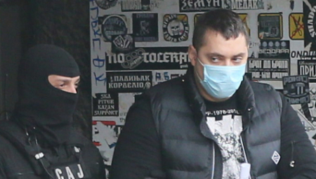 VELJKO BELIVUK POBESNEO U ZATVORSKOJ ĆELIJI Vest iz spoljnog sveta ga slomila