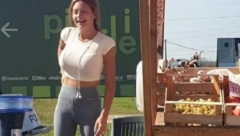 NEKADA JE PRODAVALA MANDARINE Kristina danas zarađuje od prodaje intimnih fotografija