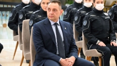 VULIN URUČIO NAGRADE NAJBOLJIM STUDENTIMA Ministar poručio: Služiti pravdi najveća je nagrada!