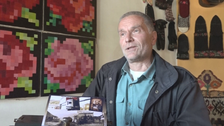 STAR JE 100 GODINA I RADI KAO ŠVAJCARSKI SAT: Nalazi se u najstarijoj kafani u Dragačevu i čuva ratne tajne partinzanskih odreda (FOTO)