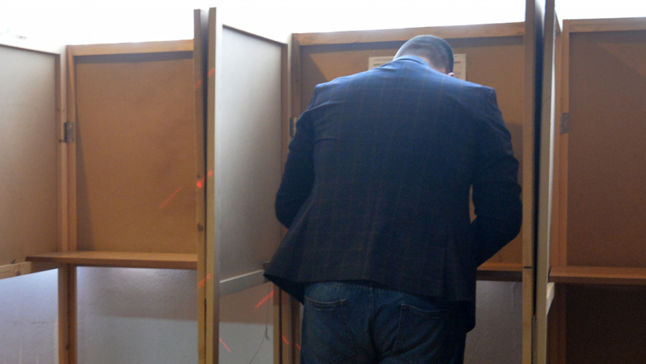 UHAPŠEN MUŠKARAC IZ BUJANOVCA Osumnjičen da je uputio dojavu o bombi u Velikom Trnovcu, gde su opet odloženi izbori