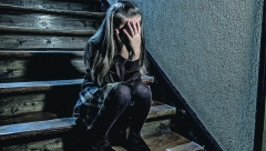 POKRENUTA DIGITALNA PLATFORMA ZA MLADE Kako da se zaštitiš od trgovine ljudima: Devet devojčica ove godine bile belo roblje!