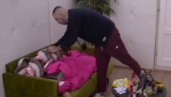 PAO PRVI POLJUBAC Dalila i Car se osamili, Dejanu će sada pozliti!