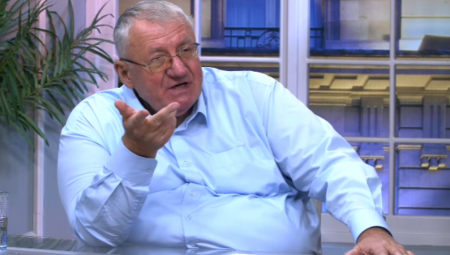 ŠEŠELJ RASPALIO IZ SVIH ORUŽJA Marinika Tepić je Nenad Čanak u suknji! (VIDEO)