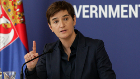 "TO JE NEČUVENO" Premijerka Brnabić odgovorila Paniću na sramne optužbe, od ovoga se neće oporaviti