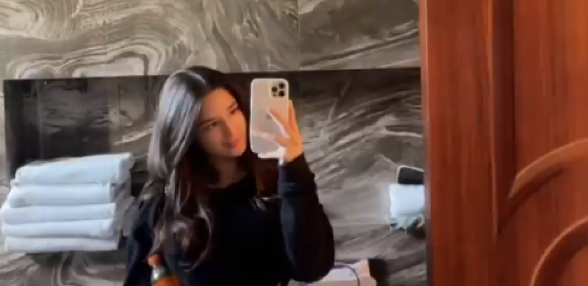 NE MOGU VIŠE DA UVLAČIM STOMAK Đina Džinović nakon rastanka sa dečkom, iznenadila prizorom sa splava (FOTO)