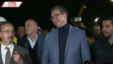 JEZIVA INSTRUKCIJA Hitno moramo da zabranimo Vučiću da nosi rolke