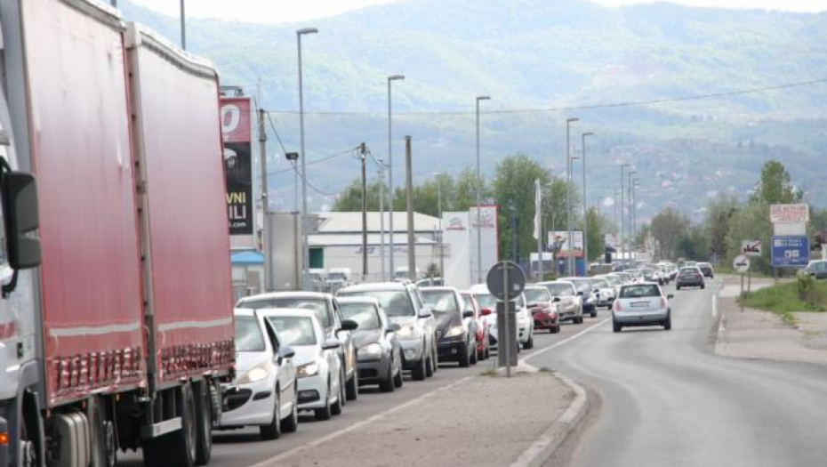 VEŽITE POJAS, PRAVITE PAUZE, PIJTE VODU Apel svim vozačima iz Agencije za bezbednost: Ovo dovodi do udesa!
