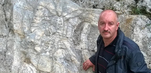 DŽONIĆI U PRITVORU