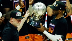 SKANDAL DRMA NBA LIGU Vlasnik je dva kluba, a sada će ga naterati da ih proda