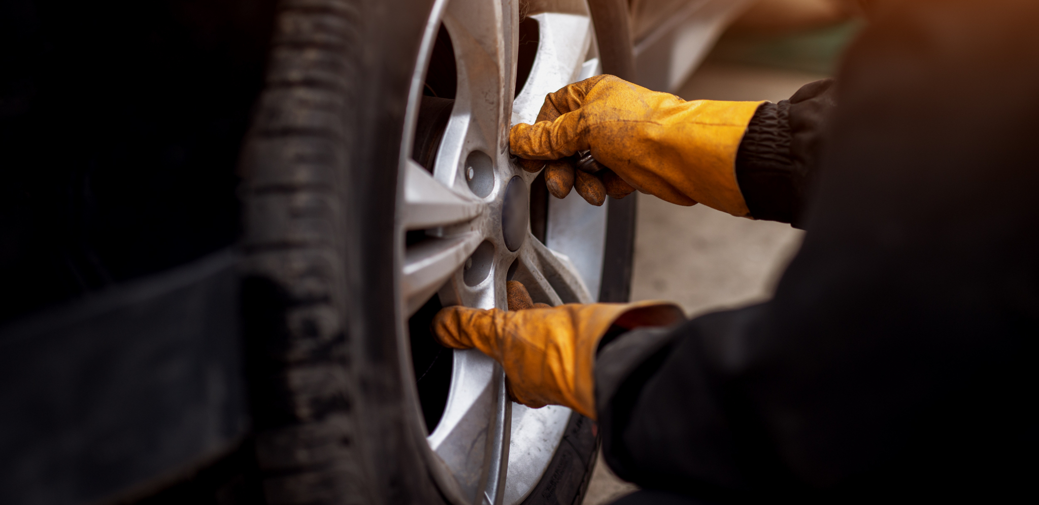 SAVETI STRUČNJAKA ZA NEPREDVIĐENE SITUACIJE U VOŽNJI Zabijte ekser u probušenu gumu pre nego što odete kod mehaničara