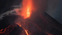 NEVIĐENI PRIZORI NAKON VULKANSKE ERUPCIJE NA OSTRVU LA PALMA Stanovnici uplašeni za svoje živote!