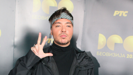 U MANASTIRU PRONAŠAO SVOJ MIR Milan Stanković promenio je svoj život iz korena, a na ovom mestu provodi Uskrs (FOTO)