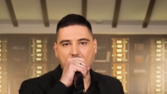 LJUBA PERUĆICA OKAČIO MIKROFON O KLIN! Pevač se oprobao u novoj profesiji, ovo niko nije očekivao!