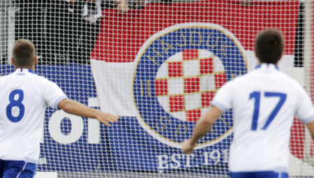 HAOS U HRVATSKOJ Dalmatinski derbi obeležilo privođenje navijača