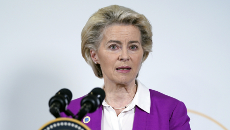 URSULA FON DER LAJEN EU bi mogla da se suoči s manjkom do 30 milijardi kubika gasa u 2023.godini