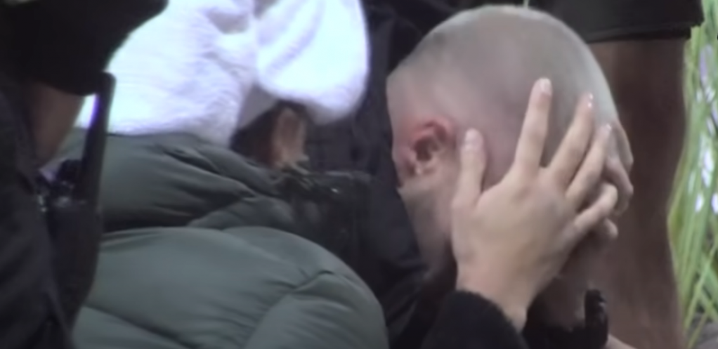 NE MOGU VIŠE DA IZDRŽIM! Dejan na ivici nervnog sloma zbog Dalile i Cara, zadrugar našao utehu u lekovima, priznao Sandri jednu stvar!
