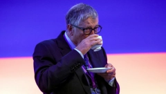 "PIO SAM VODU IZ SEPRIČKE JAME" Bil Gejts još jednom šokirao svet, pa pomenuo još nešto gore