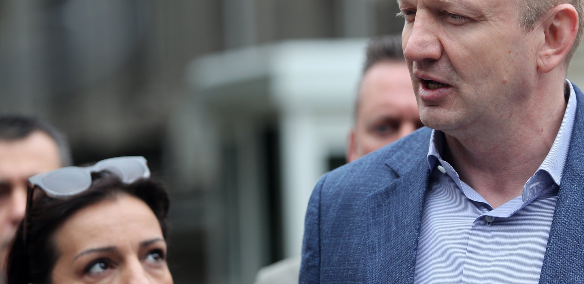 ĐILAS I TEPIĆEVA U ŽESTOKOJ KAMPANJI PROTIV RUSIJE Vučiću, oduzmi licencu Putinovoj Raša Tudej